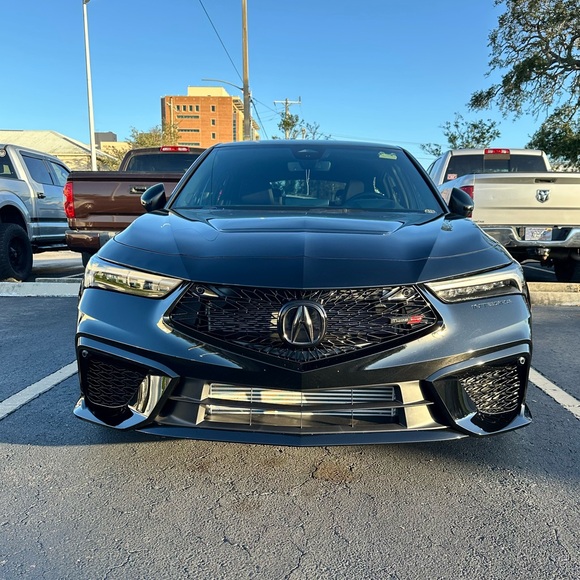 Meet your Posher, Tony - Picture 9 of 14